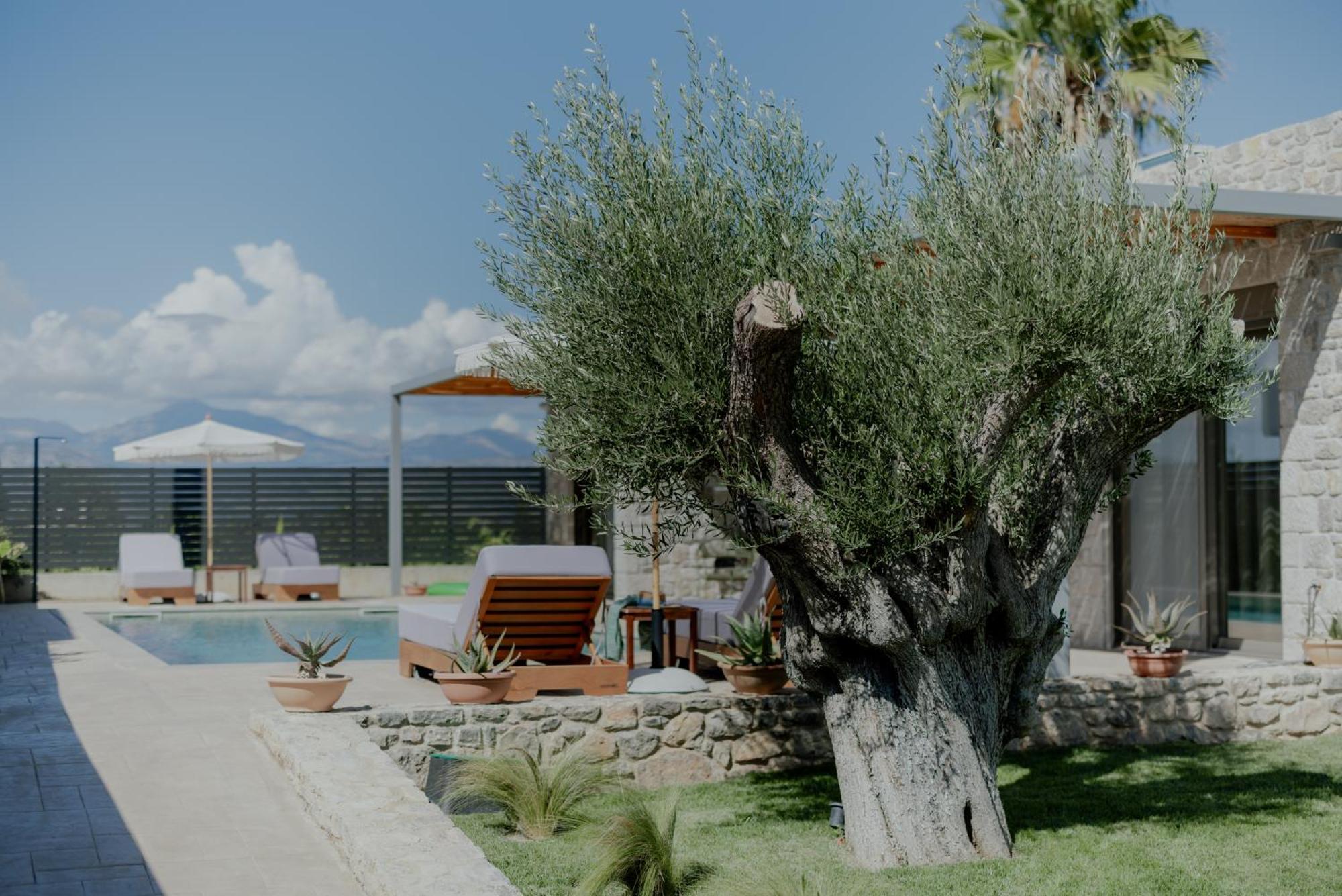 Niama Luxury Apartments Anabolu Dış mekan fotoğraf